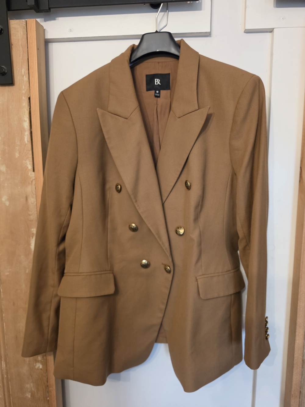 Women's Banana Republic Double-Breasted Camel Blazer (18)